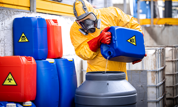 Endüstriyel Kimyasal Çözümler