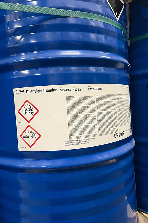 Dietilentriamin (Diethylenetriamine - DETA) – 180 KG